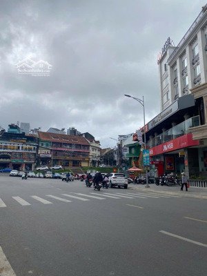 cho thuê nhà mặt tiền phan đình phùng ngang 8m kinh doanh sầm uất đà lạt 30 triệu