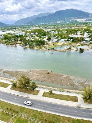 cho thuê căn hộ cao cấp 2pn 2wc ct1-riverside luxury view trực diện sông.
