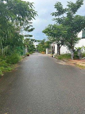 sở hữu lô đất 103m2 giá 510 triệu trong kdc trương định, phường 5, tp. gò công, sổ riêng, lộ ô tô