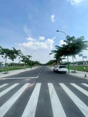 chỉ 460tr sở hữu ngay đất đẹp dt:5x30 shr ngay tp.thủ dầu một - bình dương