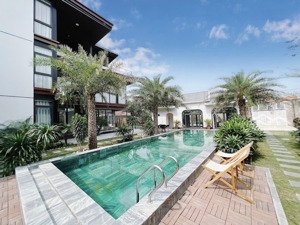 bán villa nghỉ dưỡng lô góc 2 mặt tiền cực đẹp dt 1008 m2 mt 35.7m dòng tiền 60tr/tháng -giá 15 tỷ