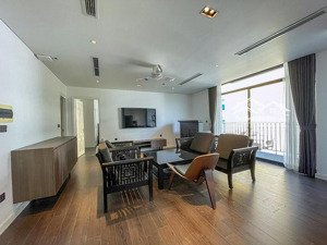 cho thuê căn hộ 2 phòng ngủ mới hiện đại tại trúc bạch, ba đình