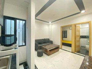 cho thuê căn hộ dịch vụ hoàng hoa thám - chợ vĩnh phúc - bưởi 4tr3 - 7tr