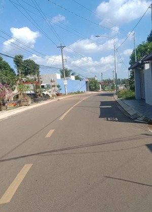 do thiếu nợ nên cần bán gấp lô đất sào