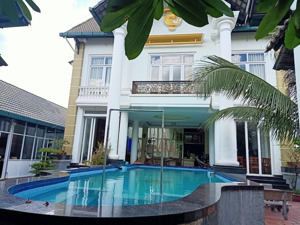 bán biệt thự 20m x 45m mặt tiền số đường hoàng hữu nam, tân phú, q9 - 865m2 / 40 tỷ