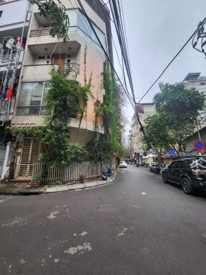 đống đa, nguyên hồng 36m2, 4 tầng, 5,5m mặt, phân lô, ô tô tránh, giang 0979388189