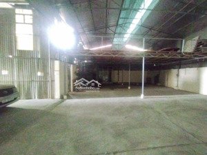 cho thuê kho xưởng tân lập, đan phượngnhà khung sắt mái tôn, dt 560m, điện 3fa nước giếng,xe kong