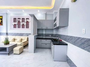 cần bán gấp nhà giá rẻ, diện tích 60m2 - thị trấn phước vĩnh - phú giáo - bình dương - shr