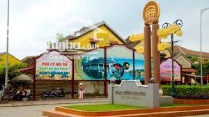 BÁN KHÁCH SẠN MẶT TIỀN QUẢNG TRƯỜNG SÔNG HOÀI - KINH DOANH ỔN ĐỊNH, CÔNG SUẤT TRUNG BÌNH 90%.
