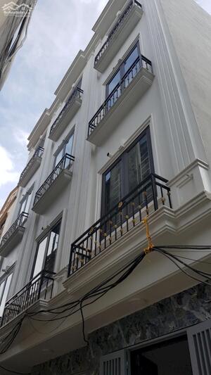 Bán nhà Phụng Châu, Chương Mỹ,oto cách 1 nhà 33m² 4 tầng .Giá 2,5 tỷ 0986498350