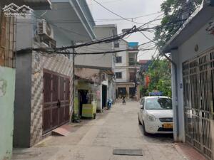 Cho thuê nhà ngõ ô tô tránh làm Kho, Phố Tựu Liệt 3.5 tầng, 2 ngủ, 35m2, 7.5 triệu