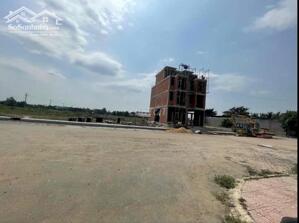 CHÍNH CHỦ CẦN BÁN GẤP LÔ ĐẤT TẠI VÕ VĂN NGÂN, ĐỨC HÒA, LONG AN