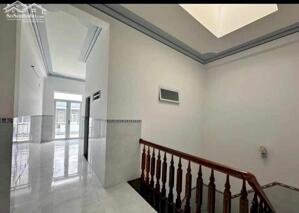 Bán nhà-DT84M2(6,4x13m)-3tầng-3PN-HXH-P vĩnh hoà-Nha Trang-chỉ 4ty650tr.