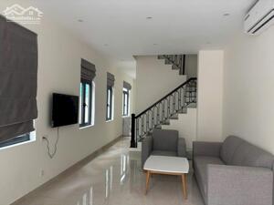Cho thuê nhanh Biệt thự liền kề Vinhomes Ocean park 2 view công viên, nội thất đẹp, giá rẻ
