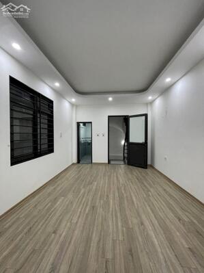Cần bán nhà 4 tầng tại Chúc Sơn – Diện tích 42m², giá chỉ 2,9 tỷ