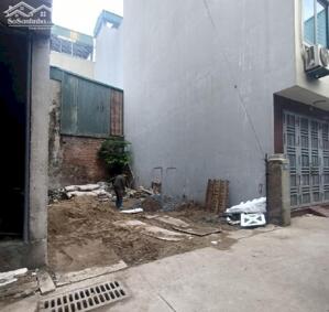 Bán 30m2 đất Trâu Quỳ Gia Lâm giá chỉ nhỉnh 3 tỷ