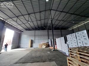 KHO, NHÀ XƯỞNG 800M2 SẴN ĐIỆN, NƯỚC ĐƯỜNG LẠC LONG QUÂN GIÁ 35 TRIỆU