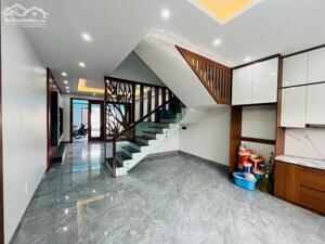 Bán nhà 3 tầng COSy 2 Gia Sàng, TP Thái Nguyên.