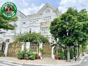 CƠ HỘI ĐỘC NHẤT Biệt thự song lập góc 2 mặt tiền Cityland Garden Hills 570m² FULL NỘI THẤT