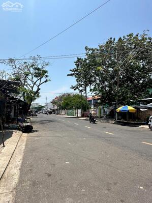 CHO THUÊ ĐẤT GÓC 2MT DƯƠNG HIẾN DƯƠNG 246M2, NGANG 8,5M, GIÁ CHỈ 10TR/ THÁNG
