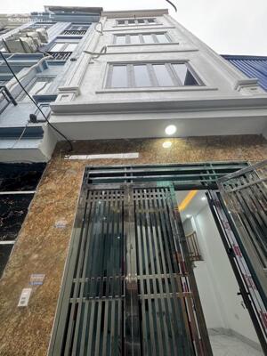 HIẾM! Bán nhà Tứ Hiệp 42m2 4 tầng MỚI Ô tô gần NHỈNH 5 tỷ .