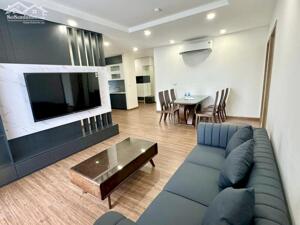 Cho thuê căn hộ chung cư Le Grand Jardin, Sài Đồng, Long Biên. 106m. Giá: 15 triệu/tháng. Lh: 0967873362