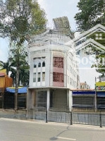 siêu phẩm căn góc 2 mt lý thường kiệt. 8x30m 8 tầng mới. thu nhập 4 tỷ