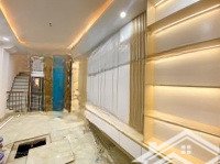 bán nhà đê la thành - 35m2 xây mới - 6 tầng thang máy - giá 7.8 tỷ
