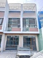 mới hoàn thiện 4 căn nhà mặt tiền lộ 8m vị trí thuận tiện định cư, kinh doanh - p.an hoà, ninh kiều