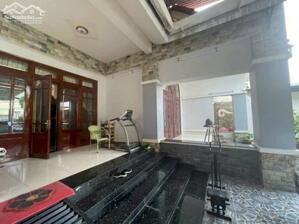 Nhà đất KP4 P Long Hoa, hòa thành tây Ninh. Sát bên công viên Hòa Thành Vtri cực đẹp, nhà cực rộng rãi,sân vườn thông thoáng Ac thiện chí, có nhu cầu thật sự lh e xem nhà #7tyxxx TL thiện chí cho siêu phẩm, nhà xây ở ...