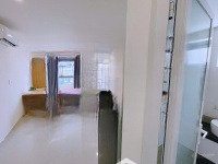 1 phòng ngủ tách bếp, có cửa sổ lớn, thang máy, bảo vệ, gần âu dương lân, cầu chữ y, gần đh sài gòn