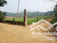 6200m có 400m tc giá chỉ nhỉnh 4tr m2 ạ . bám cánh đồng xanh mát chủ đã trải thảm cỏ xinh tươi
đấ