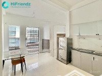 phòng full nội thất, rộng rãi, có ban công, thang máy, ngay cầu nguyễn văn cừ, trần hưng đạo q5