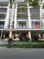 nhà phố vạn phúc,dt7x20m 1hầm 5tầng đối diện công viên,thang máy,máy lạnh,nhà mới giá 70tr xuất vat
