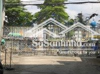 cho thuê kho lớn dt: 500m2, 1800m2 mt phạm hùng. giá tốt. lh: 0902 589 310