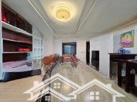 bán gấp nhà tập thể tầng 2 phố nguyên hồng, 65m, 2 ngủ 2 wc, full đồ ở ngay