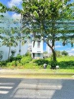 kẹt tiền bán đất mtđ phan đình phùng,châu phú b gần siêu thị châu đốc,an giang. dt 120m2/500tr shr