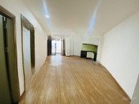 cho thuê 2n đồ cơ bản chung cư samsora, vào luôn. lh: 090 4994 868