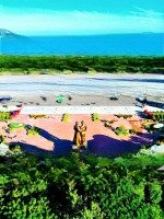 cho thuê nhà 3 tầng đường nội bộ oto an dương vương ngay đại học quy nhơn, đi bộ tắm biển chỉ 50m