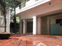 cho thuê biệt thự sân vườn góc 2mt đường nguyễn đình chính, quận phú nhuận