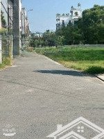 đất thủ dầu một, dt 5x30m (thổ cư 120m2) đường xe hơi, giá 1,55 tỷ