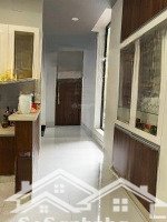 16 tỷ 6 biệt thự tiamo. gần sông, view công viên.1 trệt 2 lầu (hoàn công). dt: 15x27 (tổng: 405m)