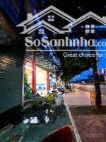 bán nhà mặt phố ngọc hồi, 70 tỷ, 210 m2, giá tốt. đang cho thuê 200tr/th. 9 tầng thang máy. mt 16m