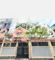 biệt thự vip phan xích long - chính chủ lâu đời -xây dựng kiên cố -xe hơi ngủ nhà - dt khủng 210 m2