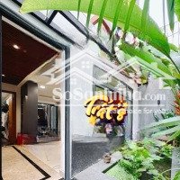 biệt thự đẹp hiện đại - mặt tiền nguyễn thông q3 - ngang 8m - dt 94m2 - 5 tầng 6pn nội thất cao cấp