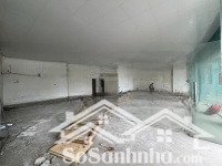 chính chủ cho thuê mặt bằng 234m2 tại ngã 3 văn điển