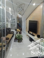 cực hiếm nhà nguyên hồng 11 tỷ - 45m2 - 2 mặt thoáng - view đài truyền hình - full nội thất đẹp