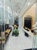 bán nr đẹp xuất sắc tại ngõ 7 đường nguyên hồng, 11,3 tỷ, 45m2, 4pn, 3wc, q. ba đình, hn