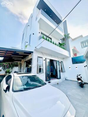Bán nhanh siêu phẩm biệt thự VIP - Vĩnh Ngọc Cạnh KĐT Vĩnh Điềm Trung