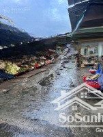 cần bán nhà nguyên căn trong chợ minh hưng, chơn thành, bình phước kinh doanh buôn bán tốt